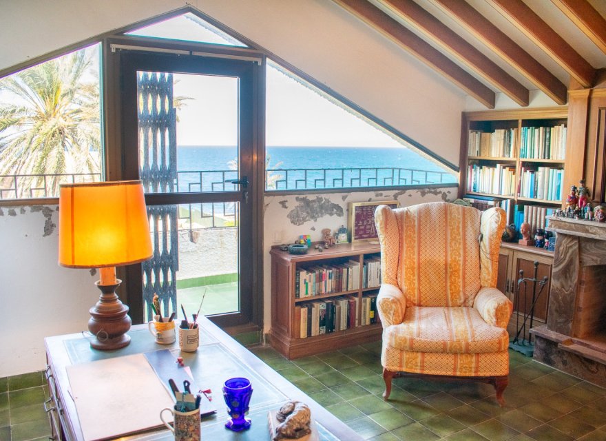 Odsprzedaż - Willa - Cabo Roig