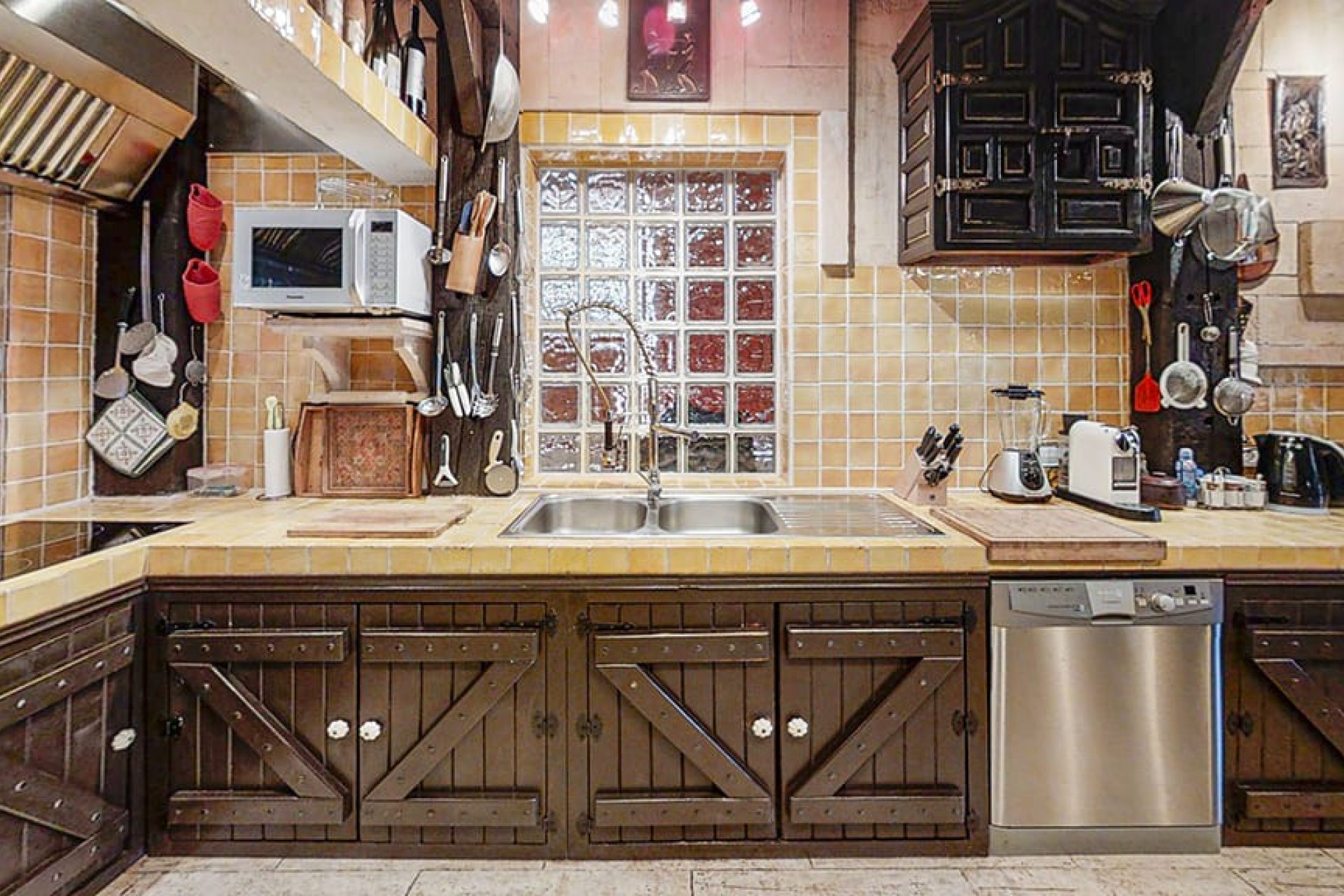 Odsprzedaż - Willa - Cala Viñes