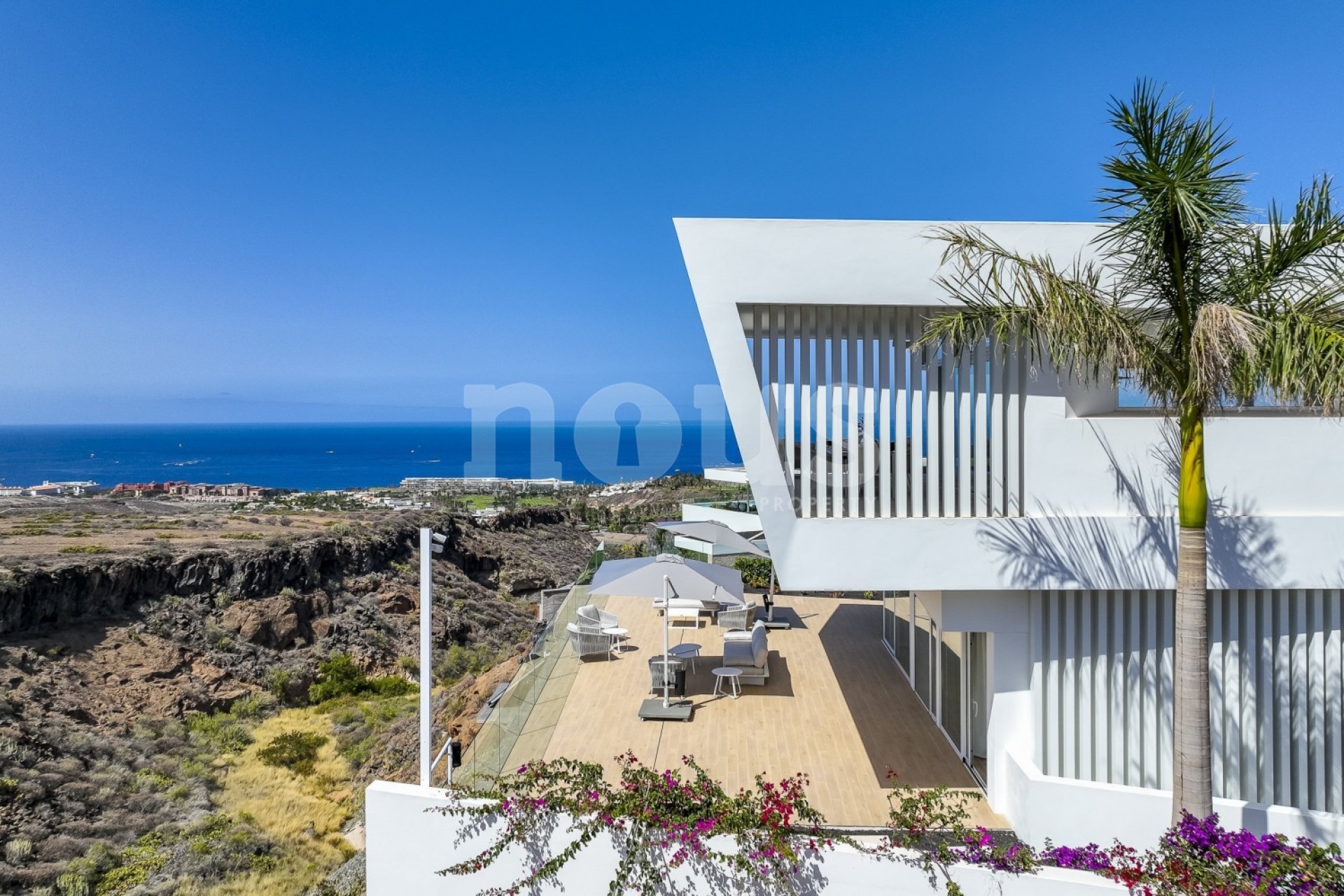 Odsprzedaż - Willa - Costa Adeje (La Caleta) - Villa Yacht