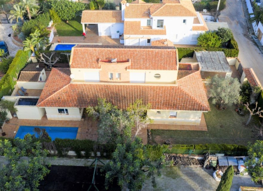 Odsprzedaż - Willa - Denia