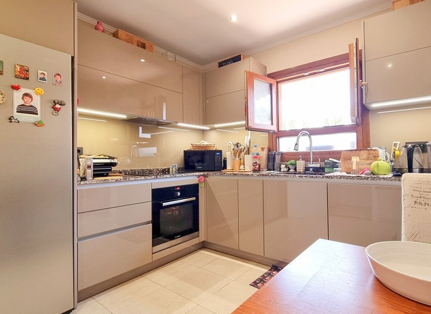 Odsprzedaż - Willa - El Toro