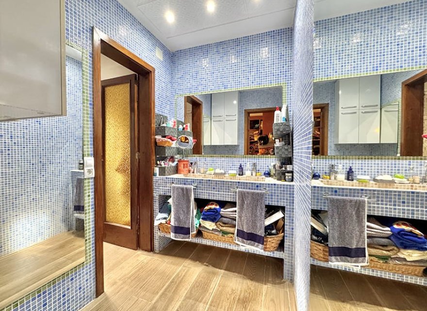 Odsprzedaż - Willa - El Toro