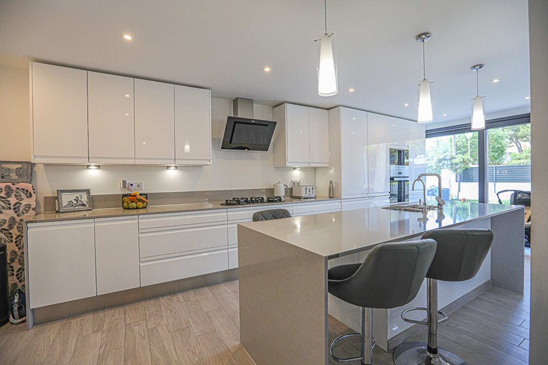 Odsprzedaż - Willa - El Toro