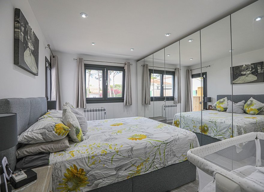 Odsprzedaż - Willa - El Toro