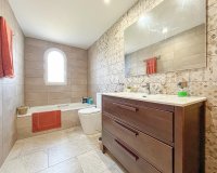 Odsprzedaż - Willa - El Toro