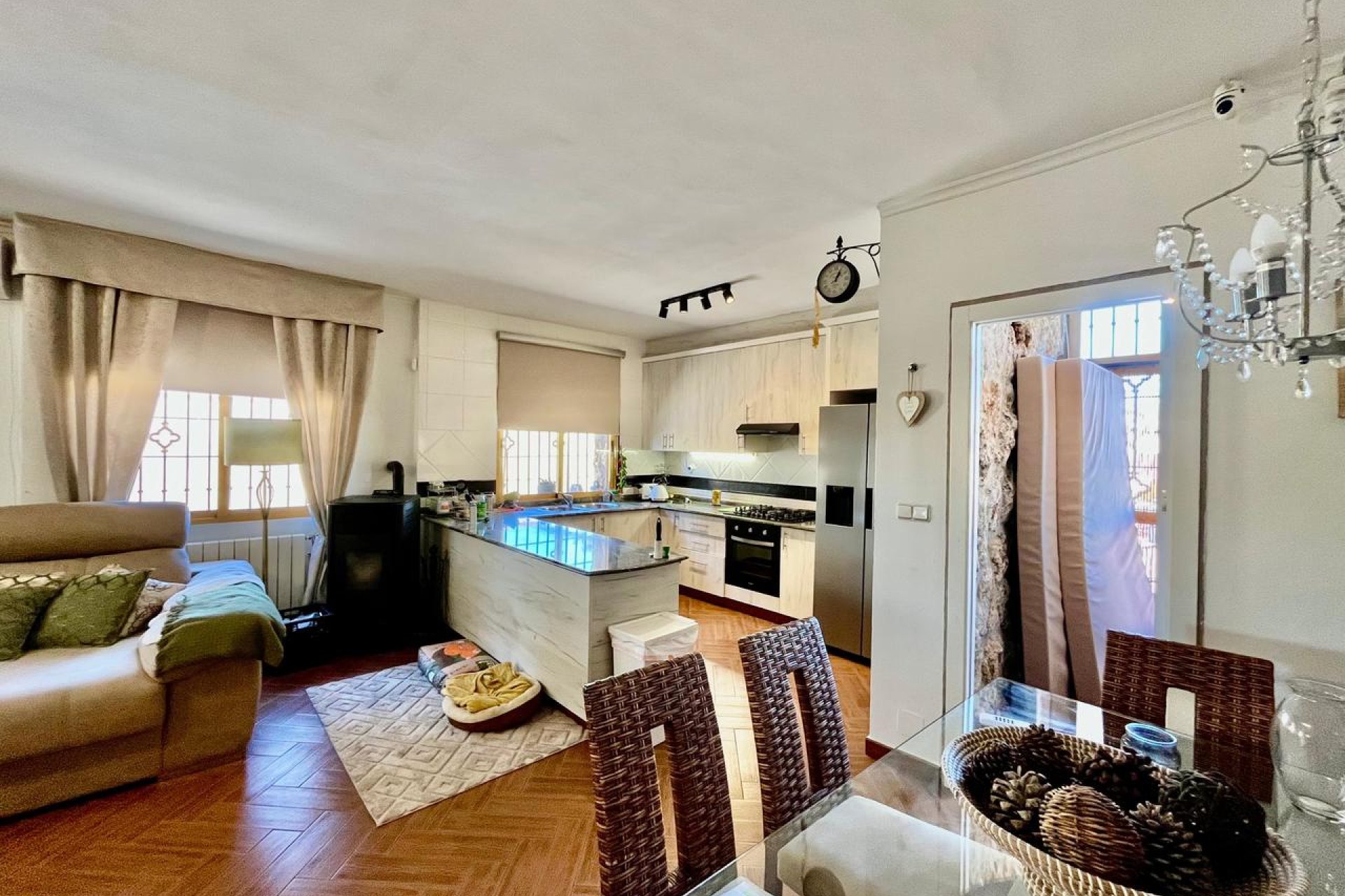 Odsprzedaż - Willa - Fortuna - Inland