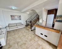 Odsprzedaż - Willa - Guardamar del Segura