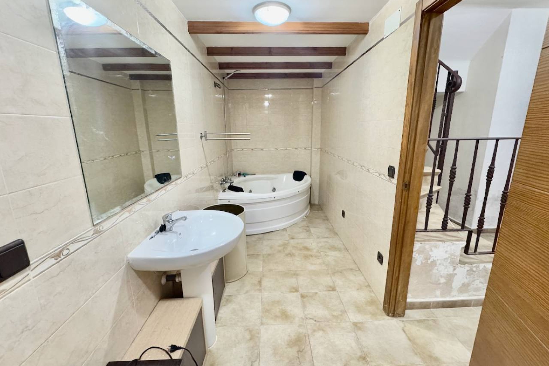 Odsprzedaż - Willa - Guardamar del Segura