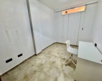 Odsprzedaż - Willa - Guardamar del Segura