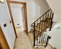 Odsprzedaż - Willa - Guardamar del Segura