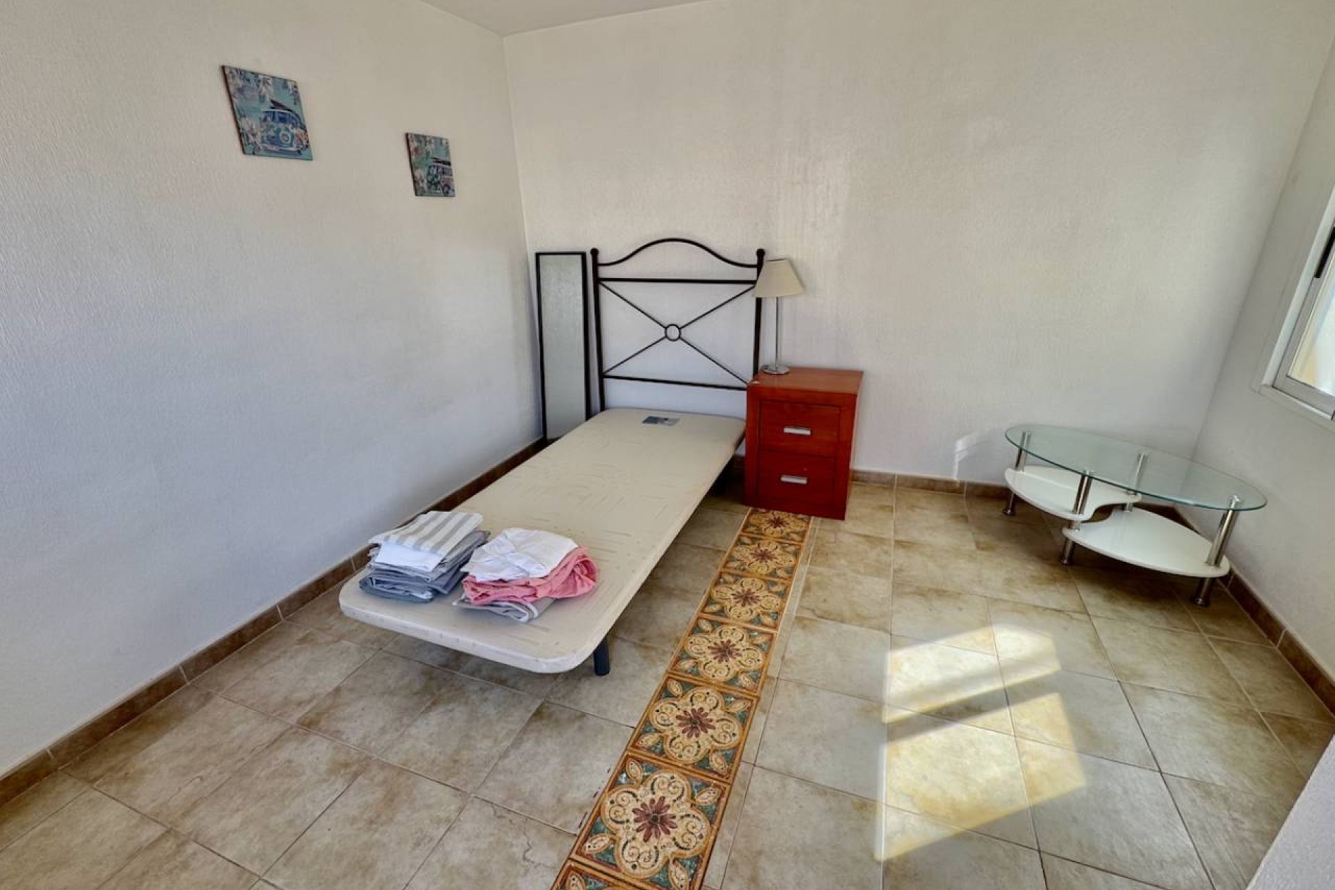 Odsprzedaż - Willa - Guardamar del Segura