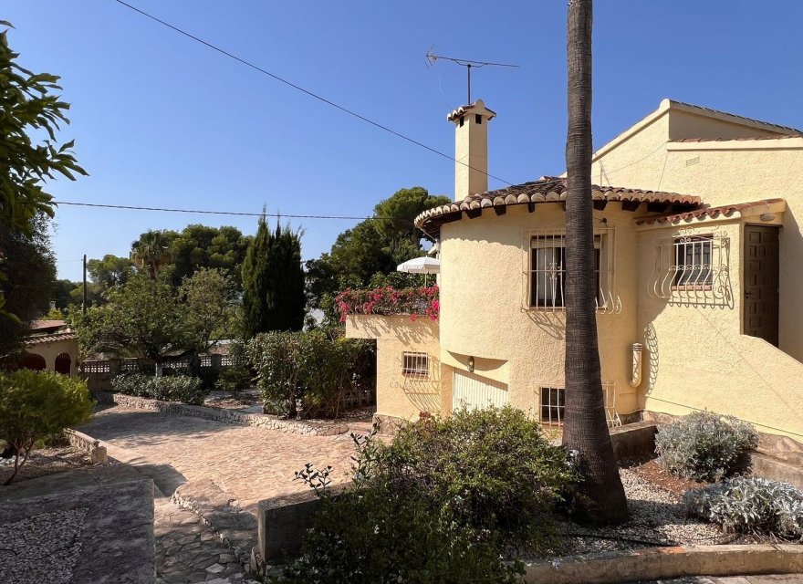 Odsprzedaż - Willa - Moraira - Benimeit-Tabaira