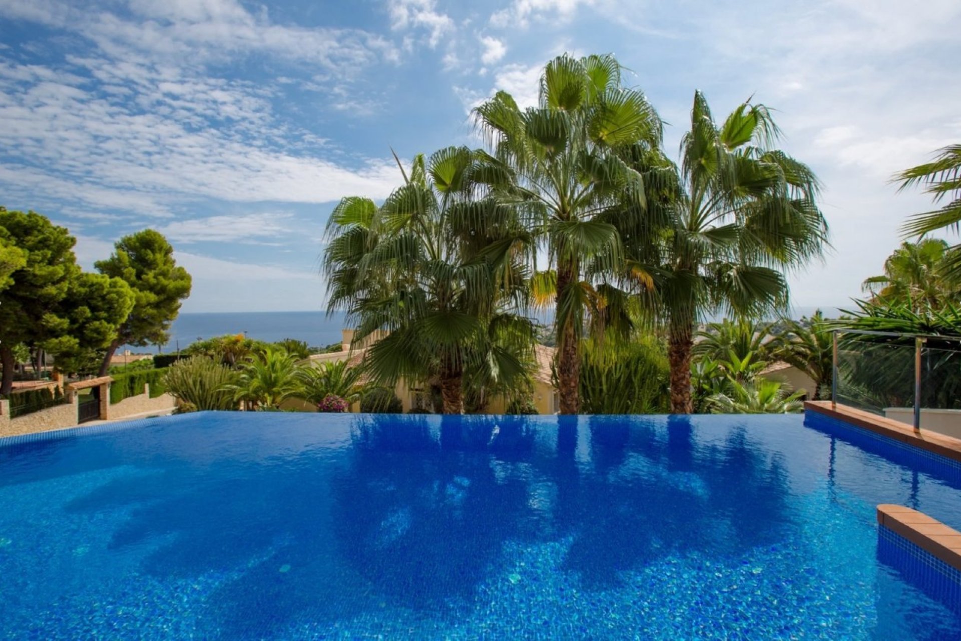 Odsprzedaż - Willa - Moraira