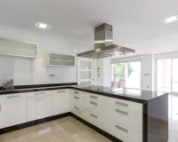 Odsprzedaż - Willa - Moraira