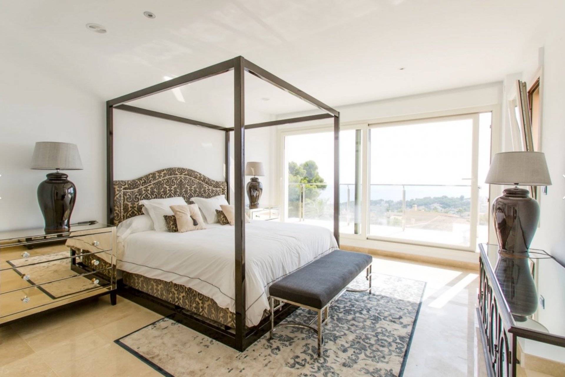 Odsprzedaż - Willa - Moraira