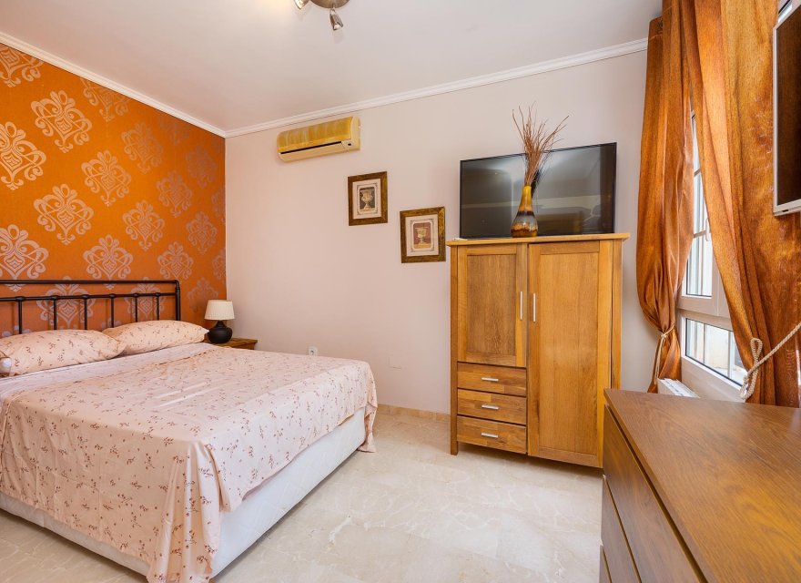 Odsprzedaż - Willa - Orihuela Costa - Costa Blanca