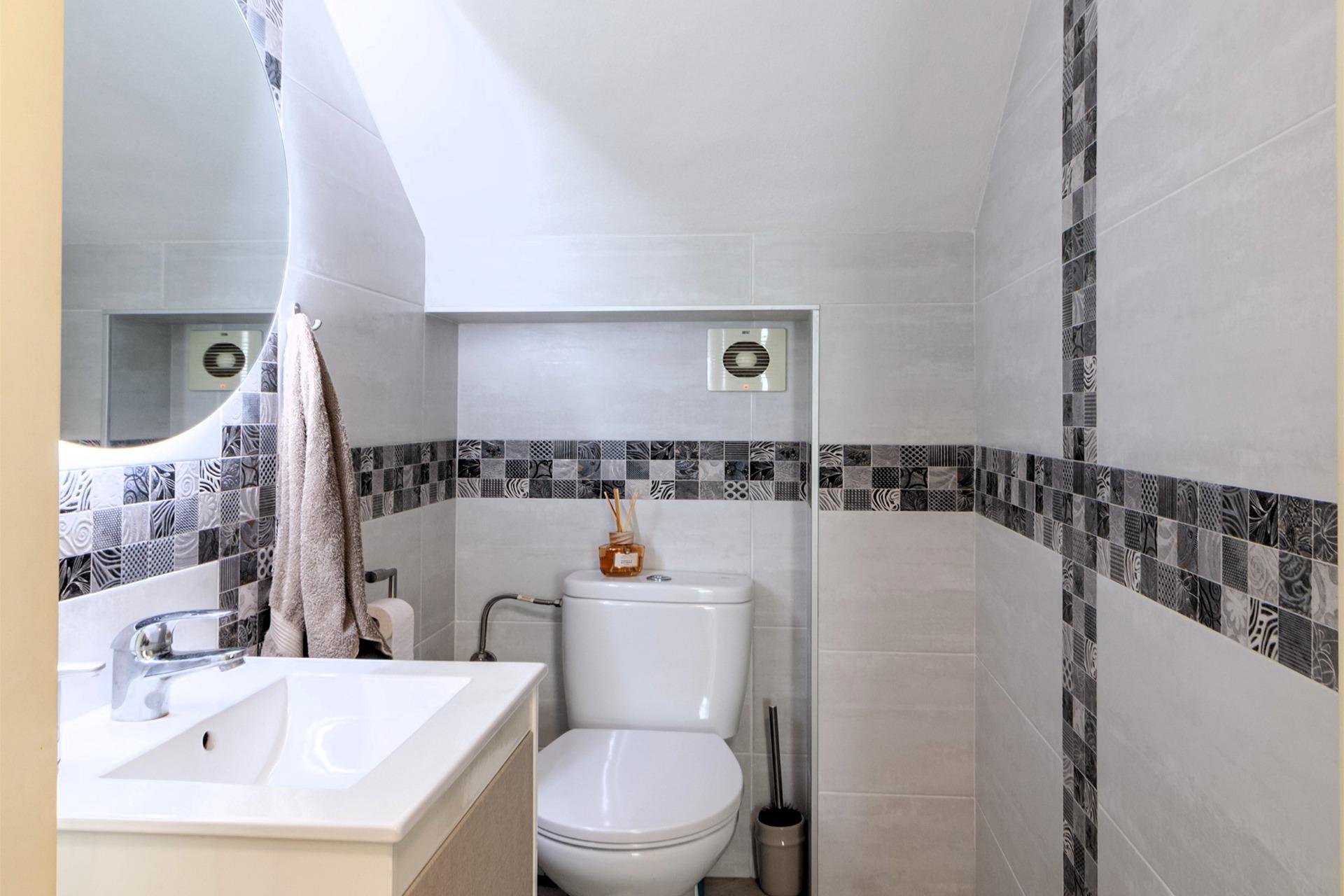 Odsprzedaż - Willa - Orihuela Costa - Los Almendros-la Florida