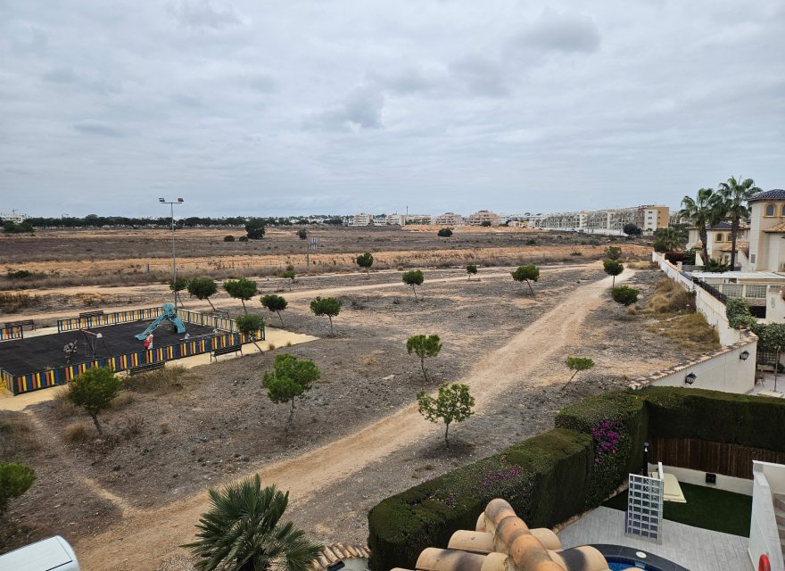 Odsprzedaż - Willa - Orihuela Costa - Playa Flamenca