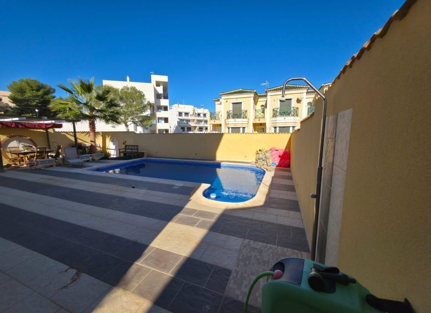 Odsprzedaż - Willa - Orihuela Costa - Villamartín-las Filipinas