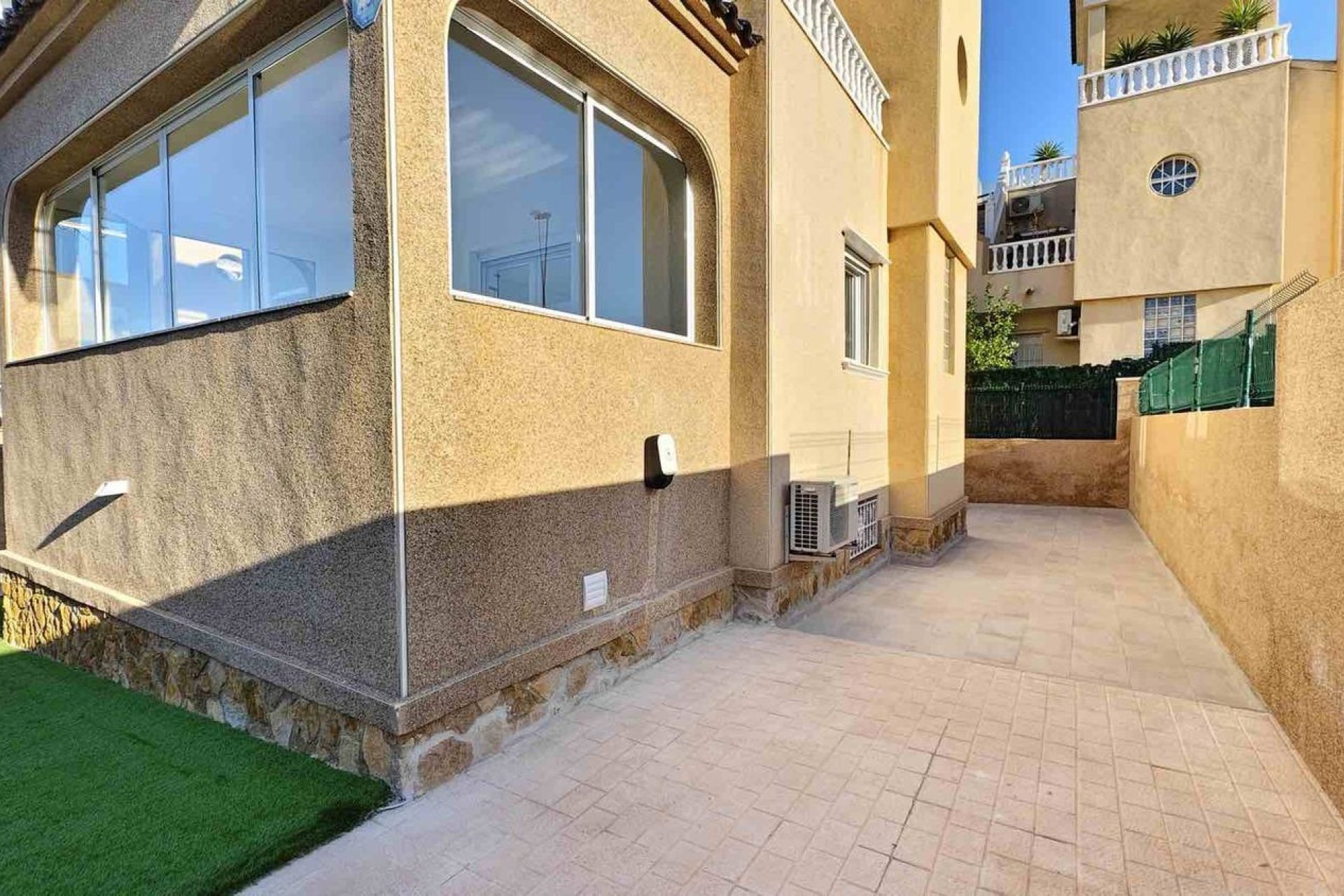 Odsprzedaż - Willa - Orihuela Costa - Villamartin