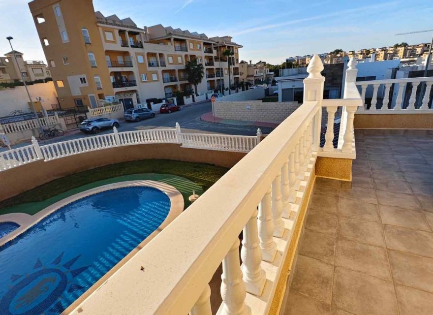 Odsprzedaż - Willa - Orihuela Costa - Villamartin