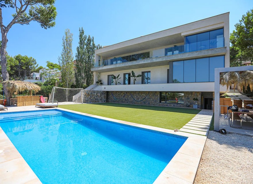 Odsprzedaż - Willa - Santa Ponsa