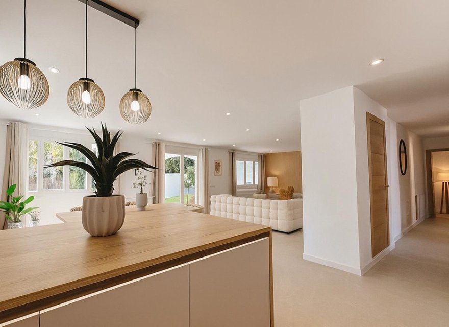 Odsprzedaż - Willa - Santa Ponsa