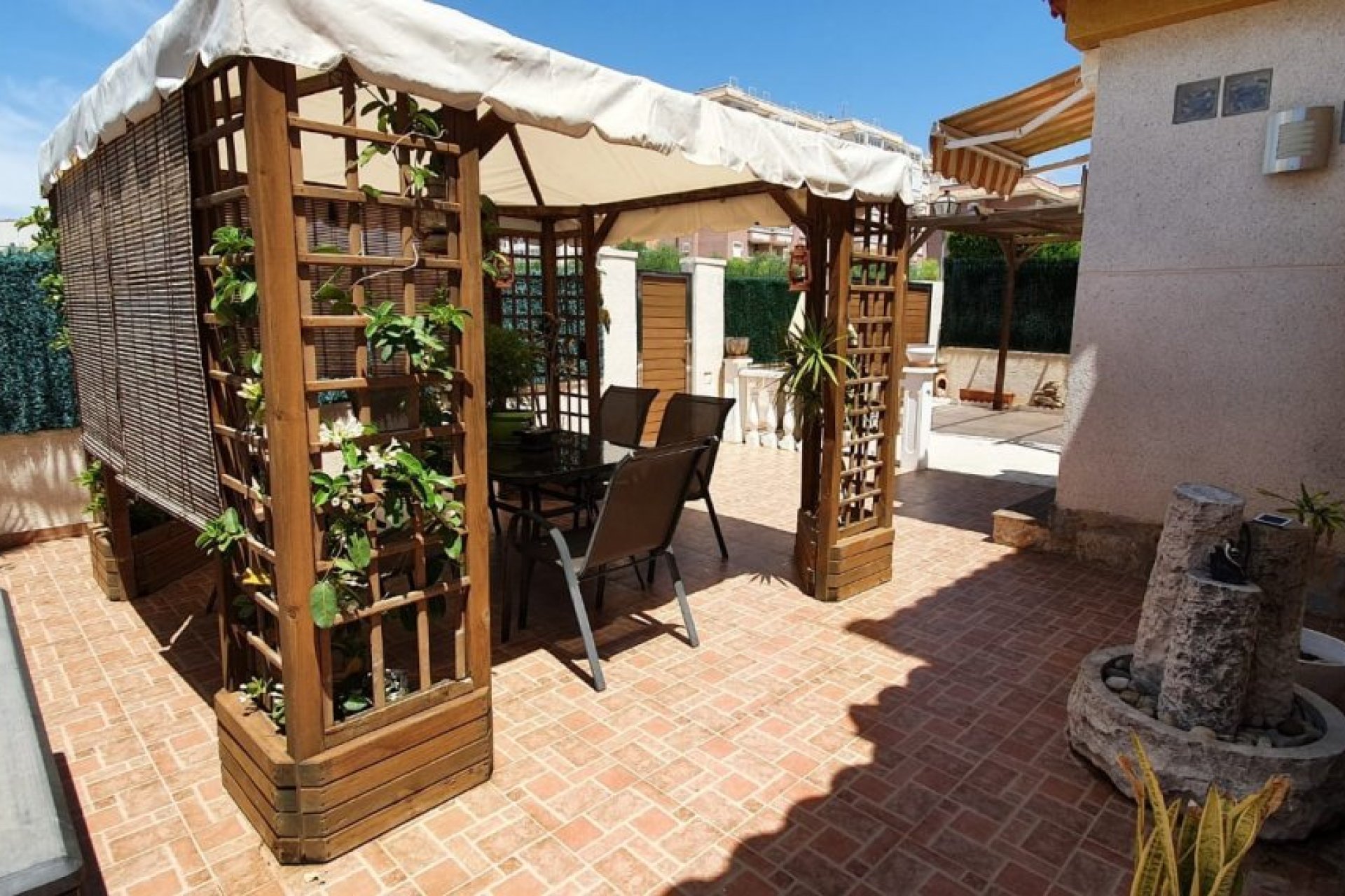 Odsprzedaż - Willa - Torrevieja - Torre la mata