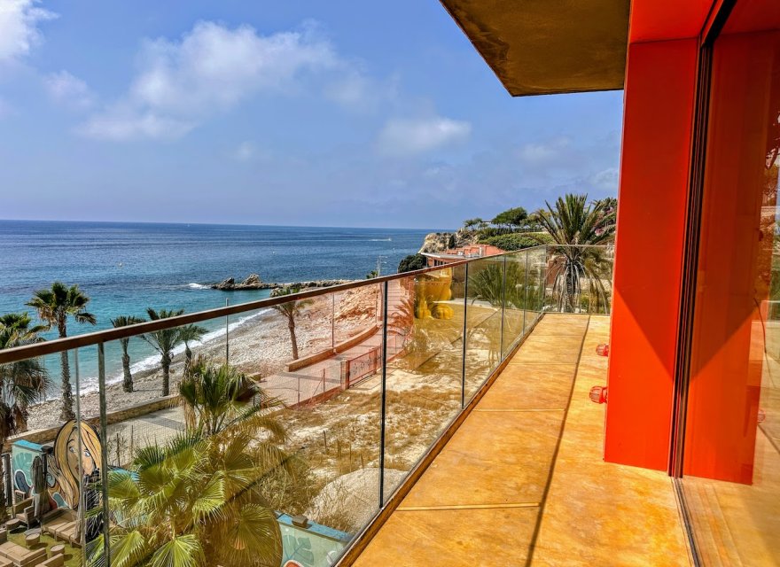 Odsprzedaż - Willa - Villajoyosa