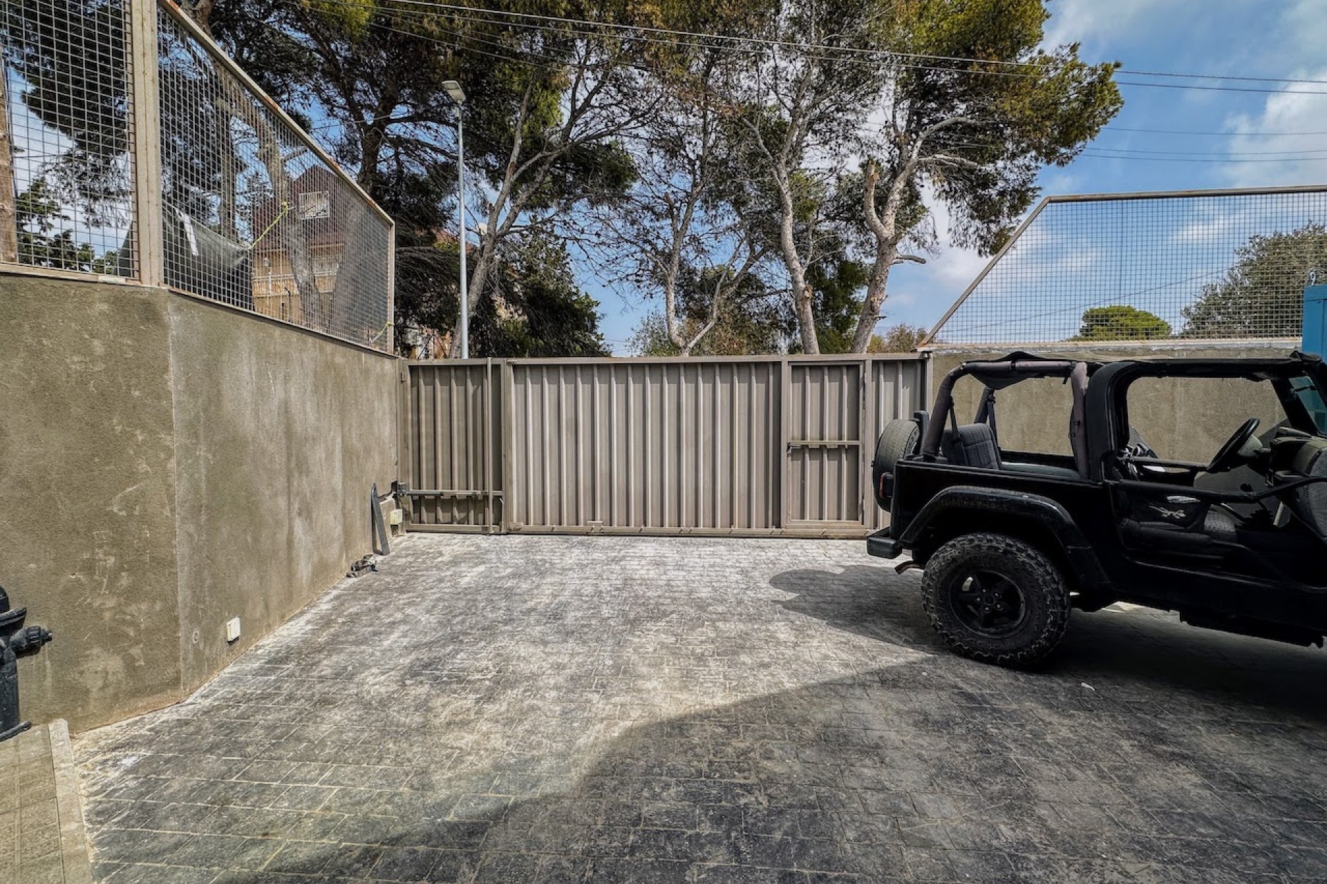 Odsprzedaż - Willa - Villajoyosa