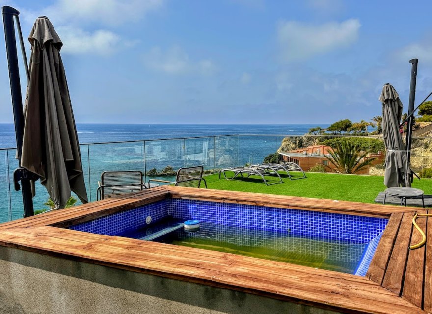 Odsprzedaż - Willa - Villajoyosa