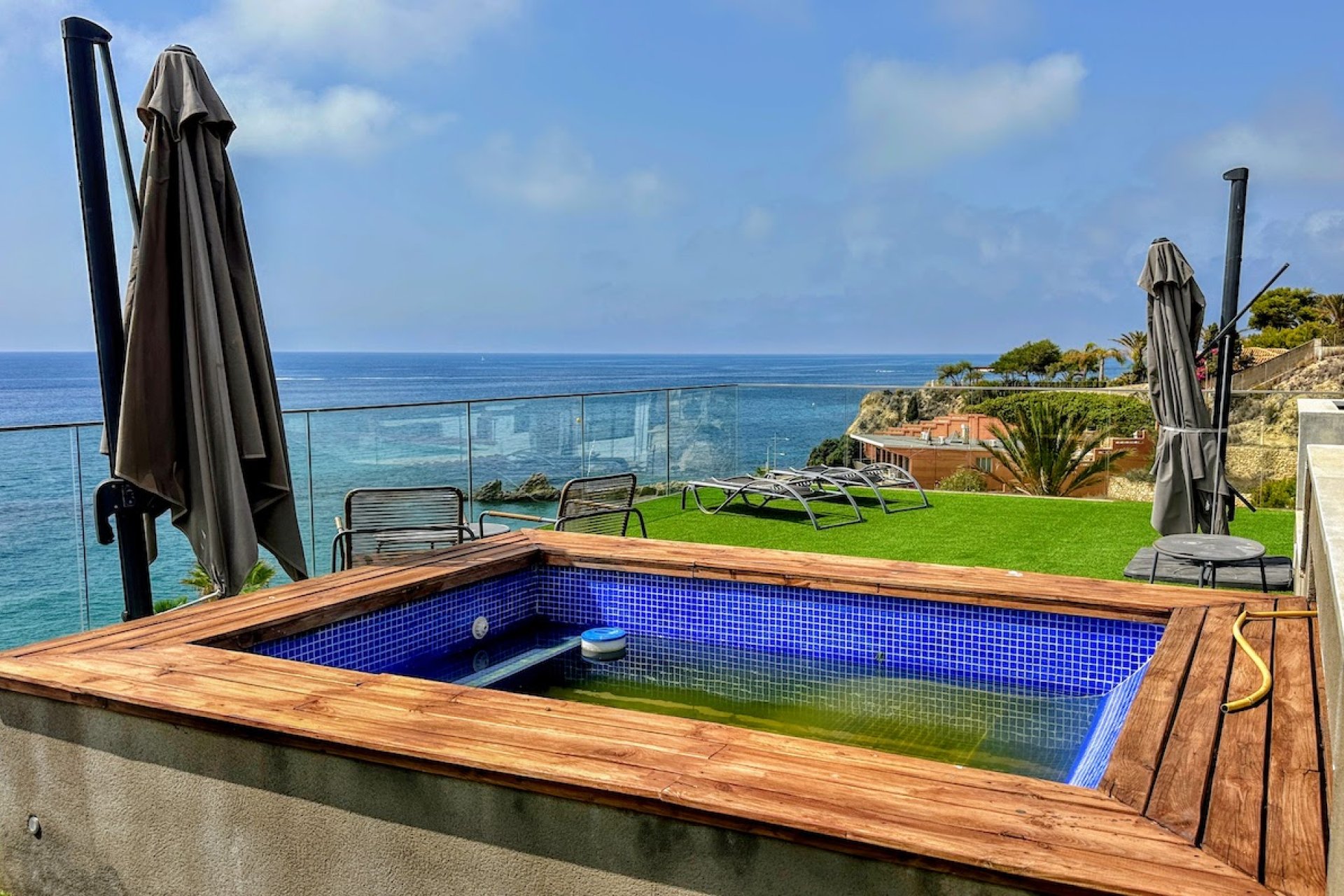 Odsprzedaż - Willa - Villajoyosa