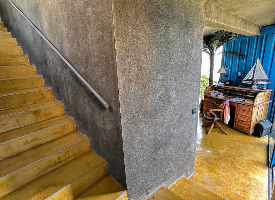 Odsprzedaż - Willa - Villajoyosa