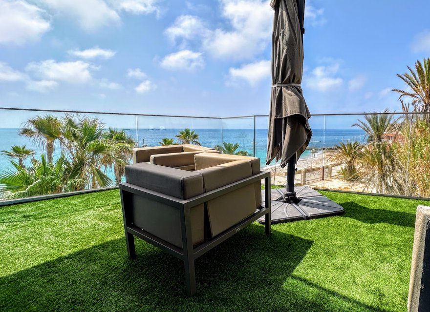 Odsprzedaż - Willa - Villajoyosa