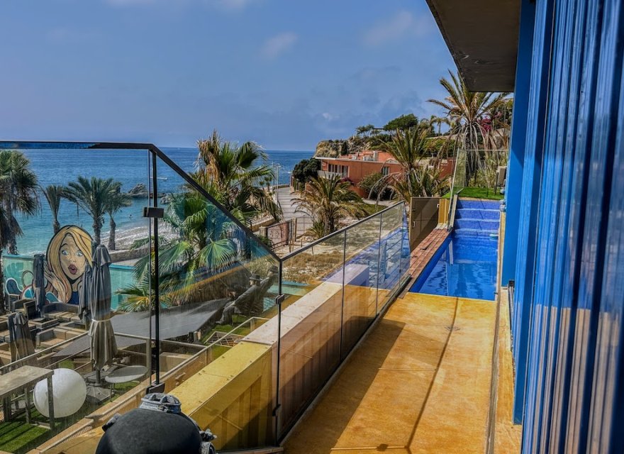 Odsprzedaż - Willa - Villajoyosa