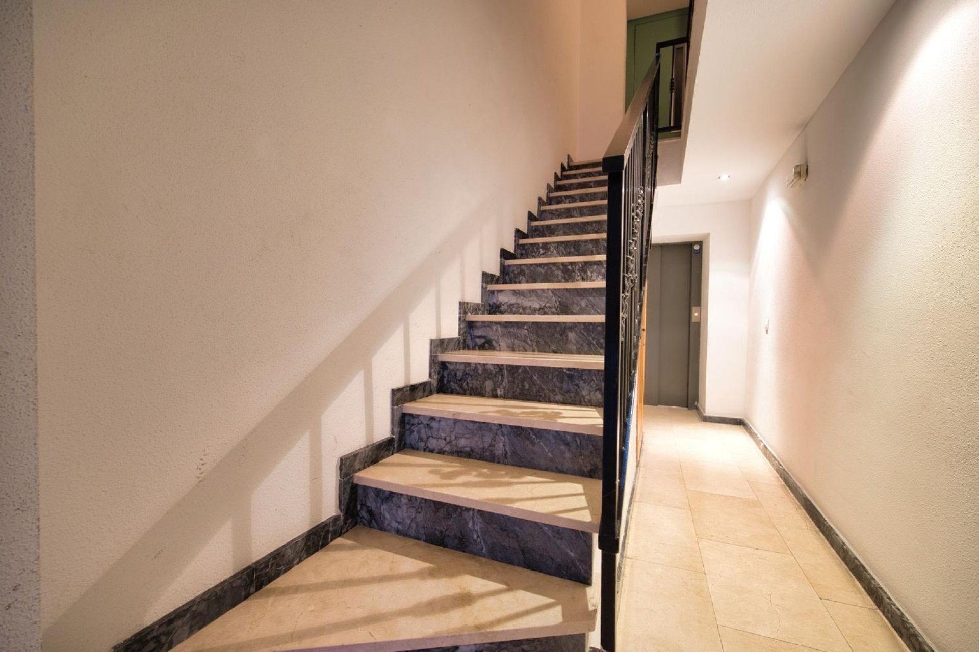 Перепродаж - Апартаменти - Alicante - Centro