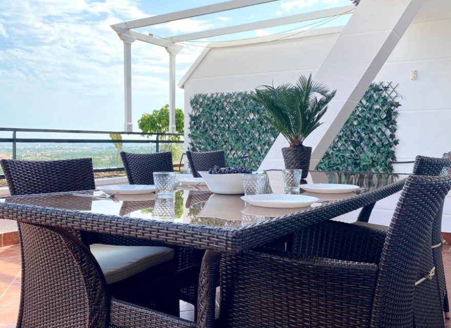 Перепродаж - Апартаменти - Alicante (San Juan) - Club De Golf Bonalba