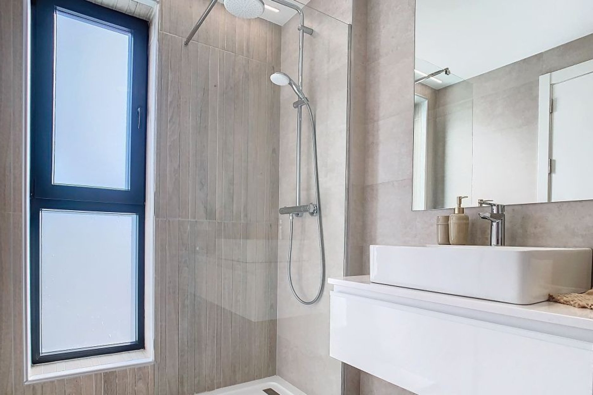 Перепродаж - Апартаменти - Alicante (San Juan) - San Juan de Alicante