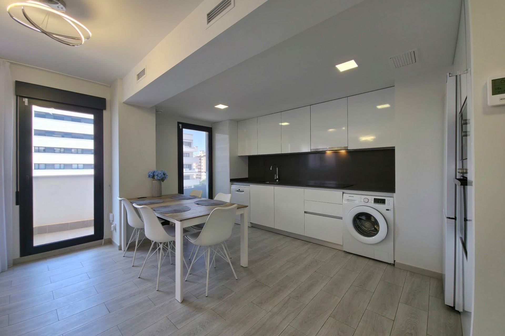 Перепродаж - Апартаменти - Alicante (San Juan) - 