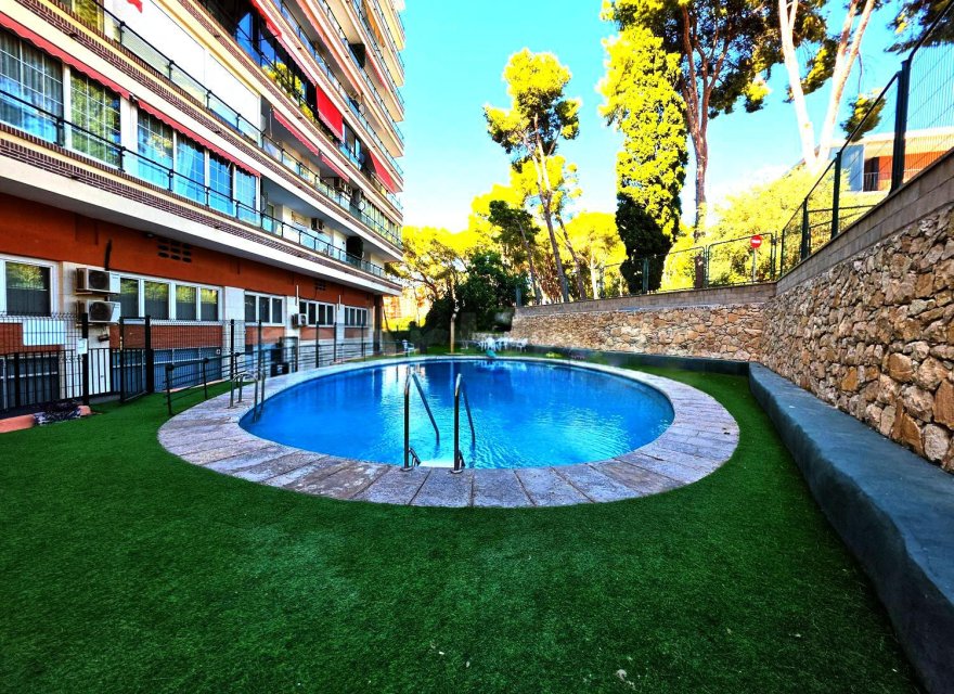 Перепродаж - Апартаменти - Alicante - Vistahermosa