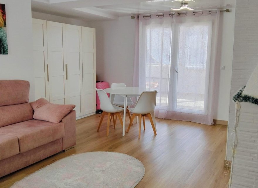 Перепродаж - Апартаменти - Alicante - 