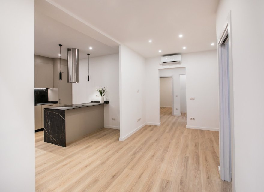 Перепродаж - Апартаменти - Eixample - 