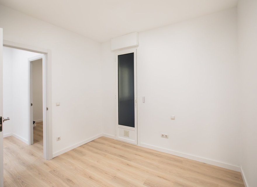 Перепродаж - Апартаменти - Eixample - 