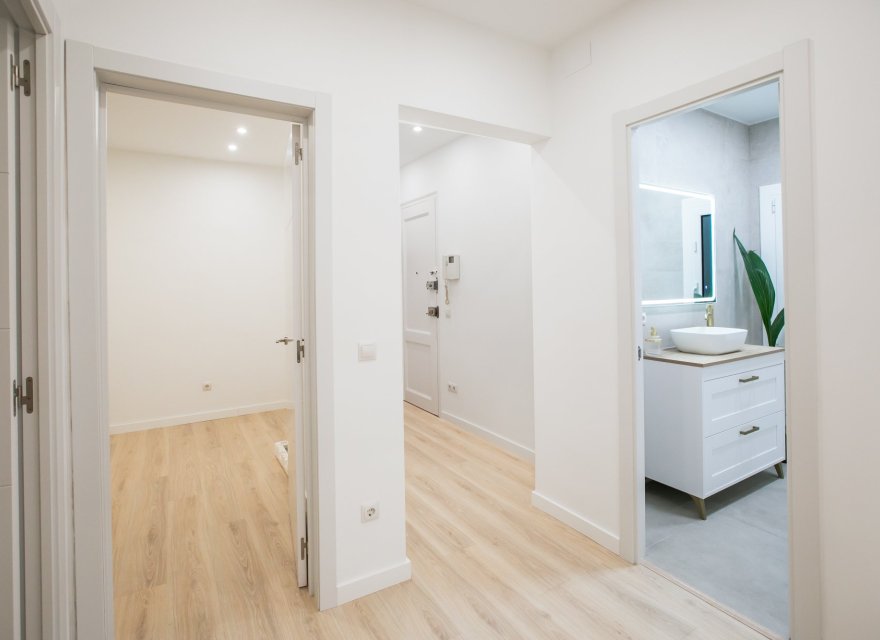 Перепродаж - Апартаменти - Eixample - 