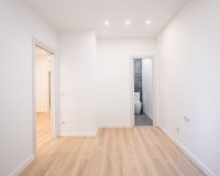 Перепродаж - Апартаменти - Eixample - 