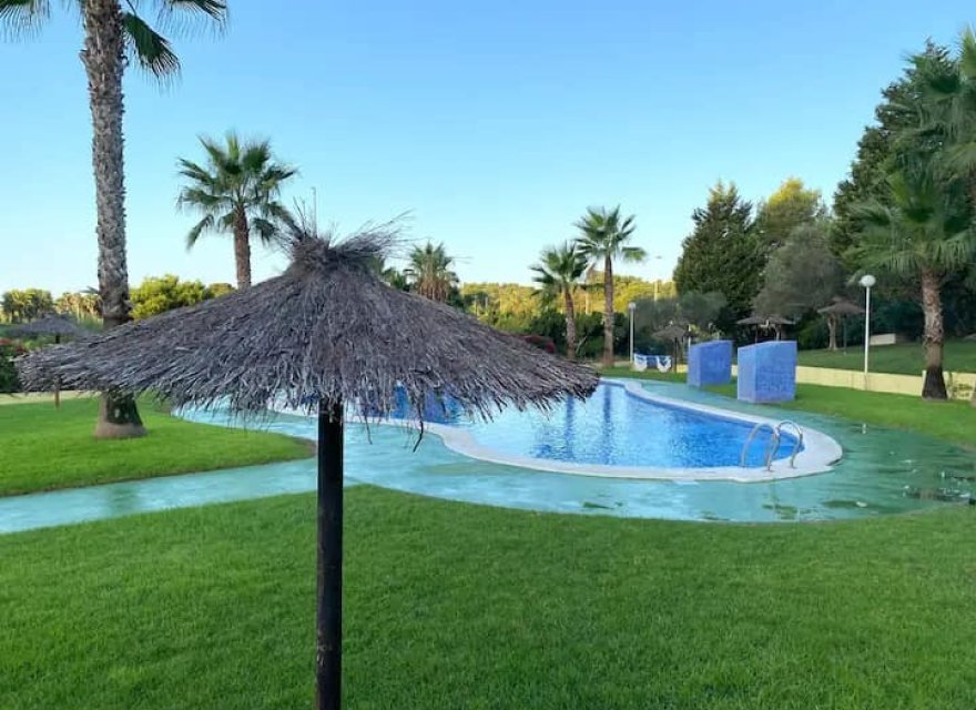 Перепродаж - Апартаменти - Orihuela Costa - Campoamor