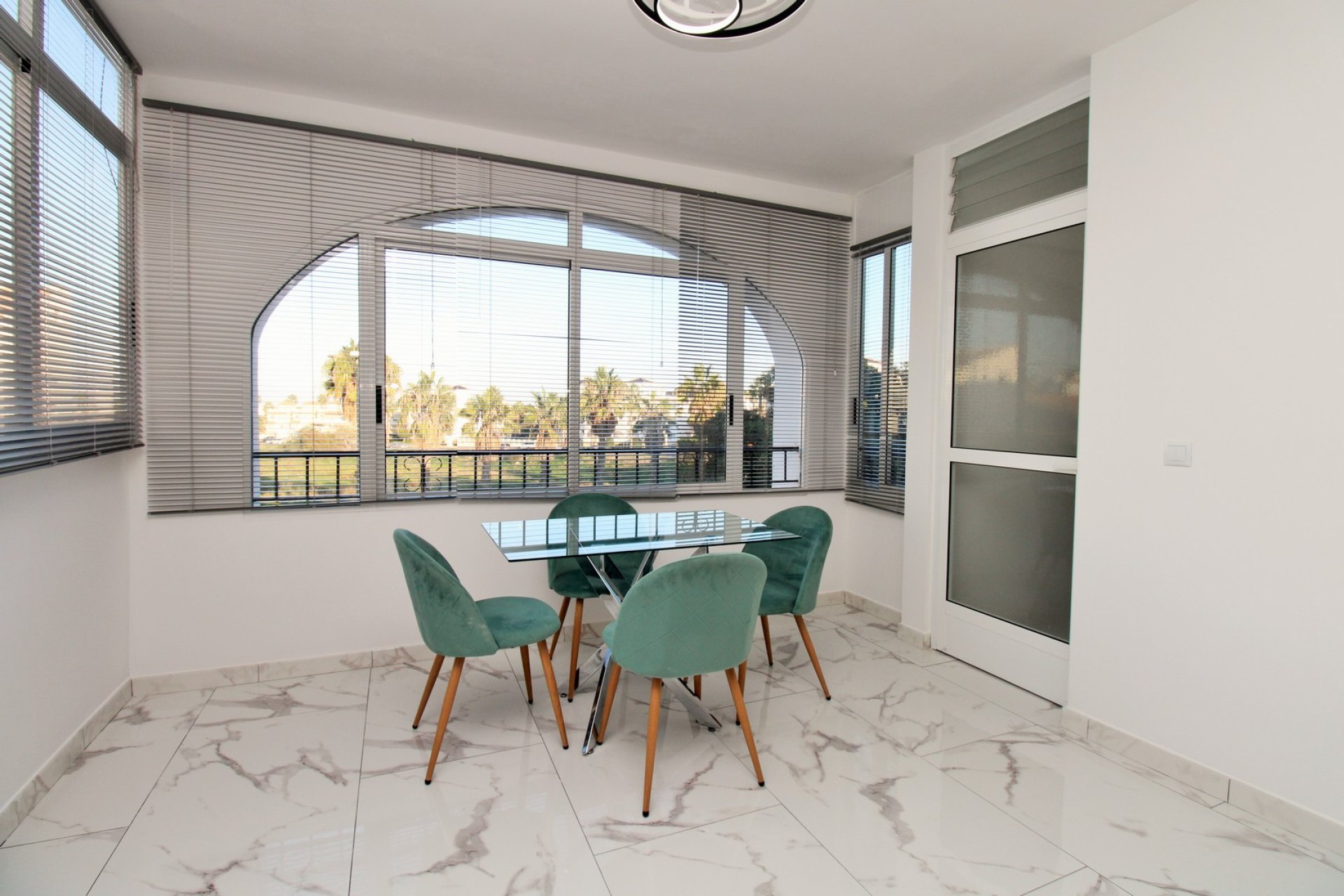 Перепродаж - Апартаменти - Orihuela Costa - Villamartin