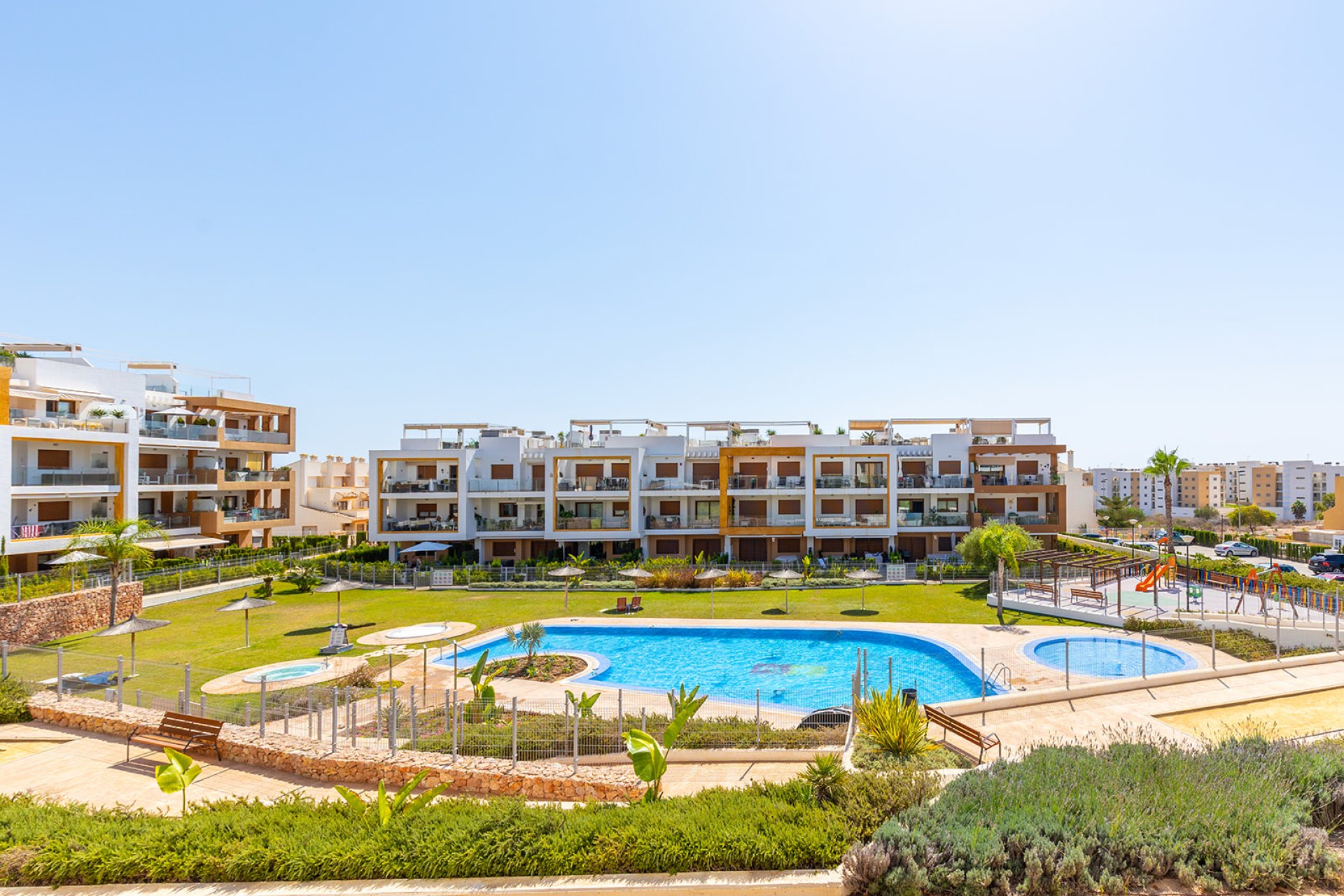 Перепродаж - Апартаменти - Orihuela Costa - Villamartín