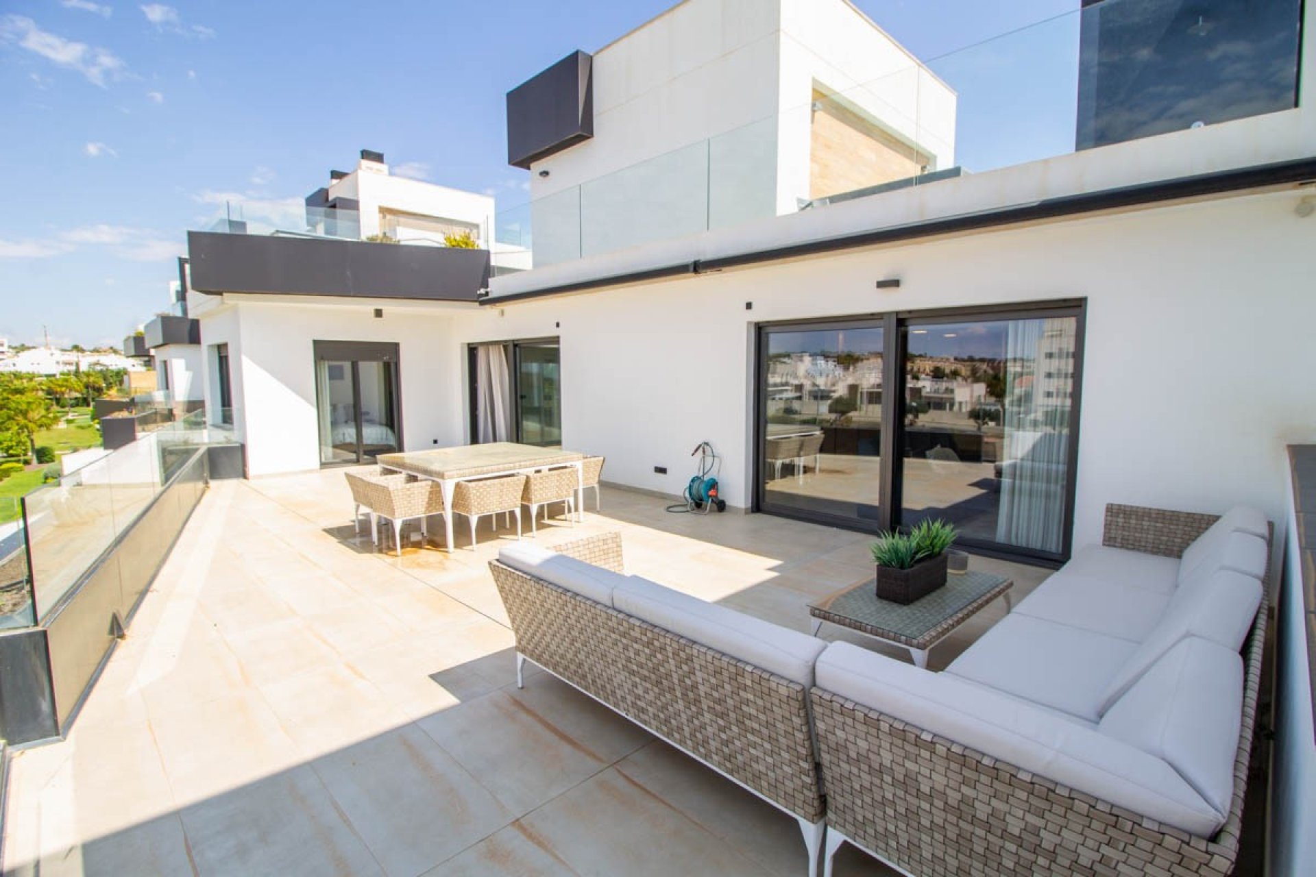 Перепродаж - Апартаменти - Orihuela Costa - Villamartin*