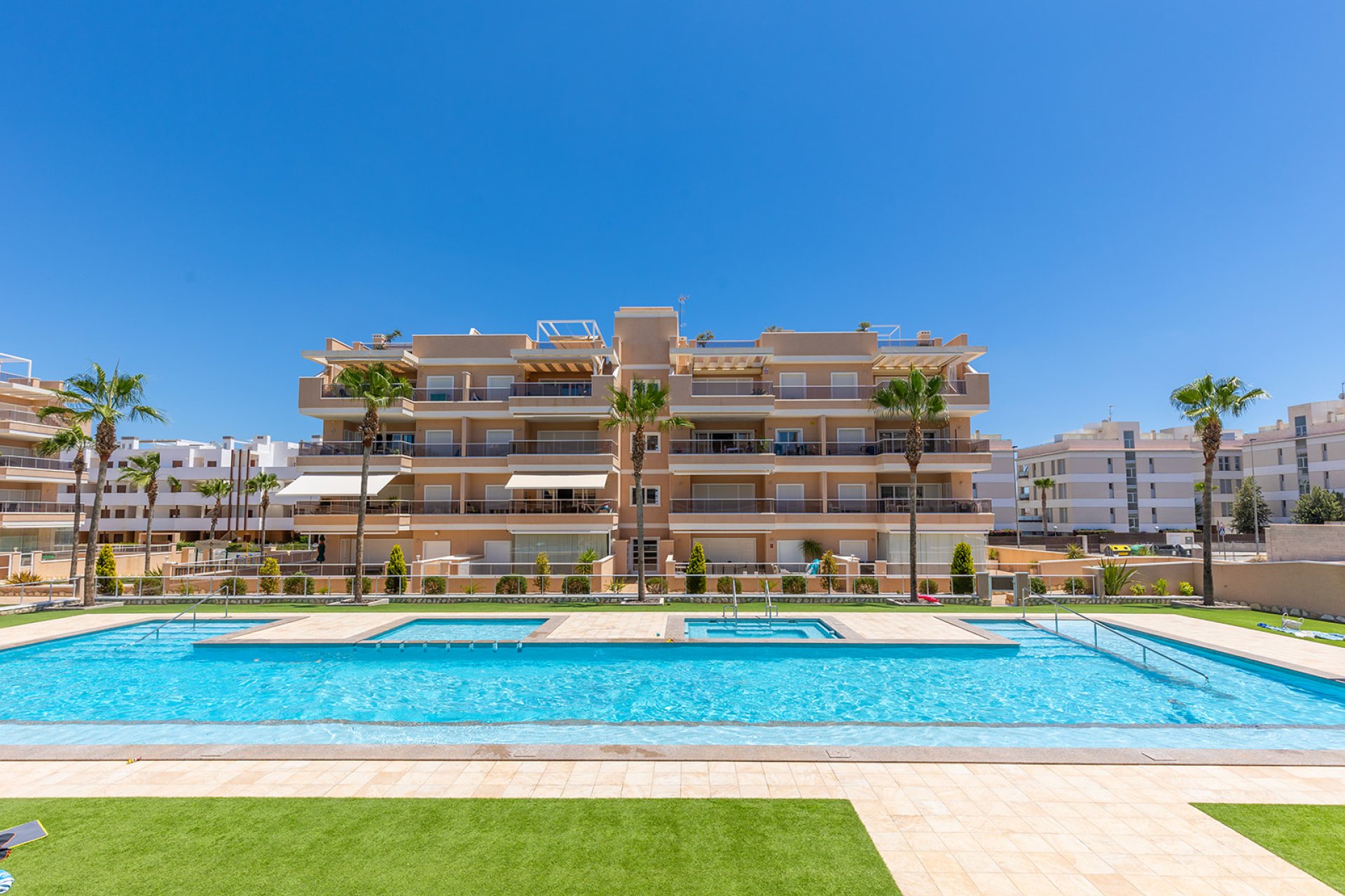 Перепродаж - Апартаменти - Orihuela Costa - 